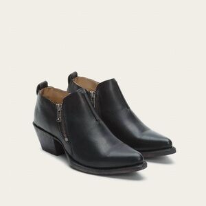 Frye Sacha Moto Shootie Black Leather Ankle Boots